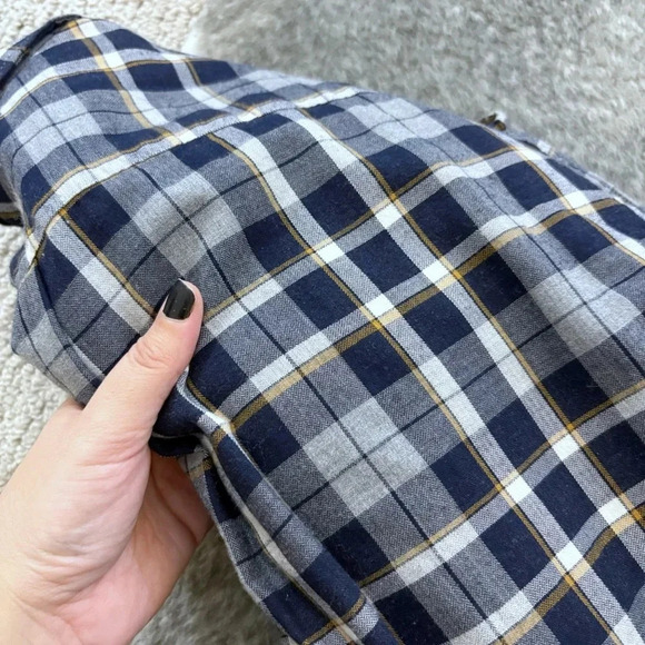 Patagonia Organic Cotton Plaid Button Down Shirt - Picture 8 of 12